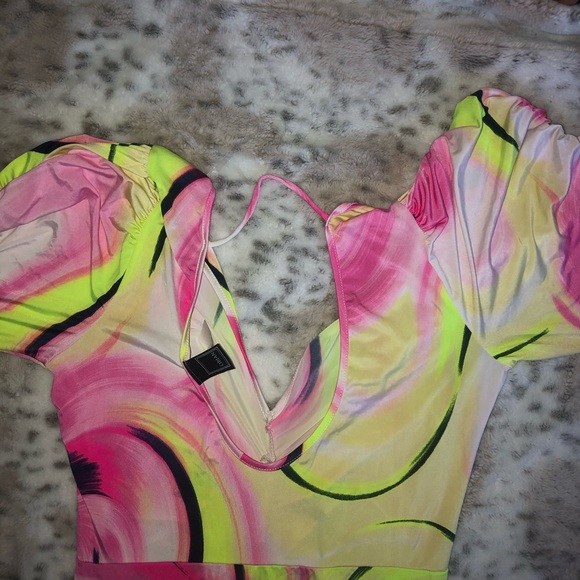 NWOT Plus Abstract Ruched Dress - Picture 9 of 11